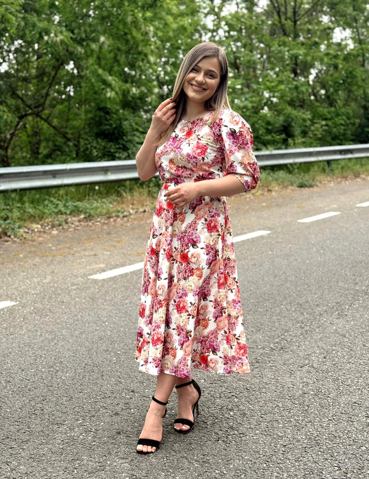 Rochie florală din vâscoză