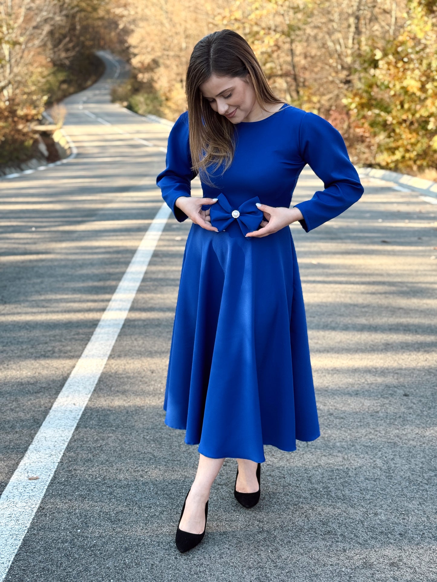 Rochie Midi din Stofă Barbi cu Detaliu Fundă și Perlă