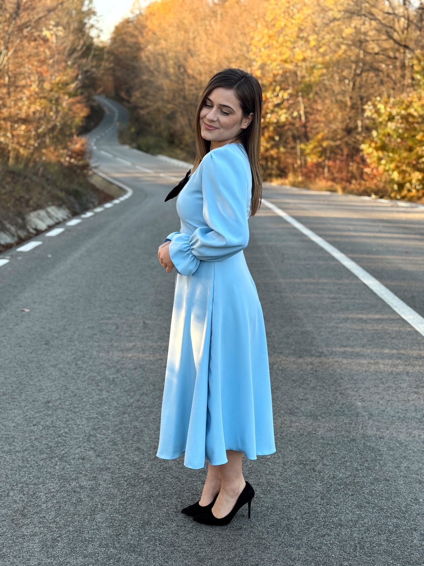 Rochie Midi din Stofă Barbi cu Fundă Decorativă