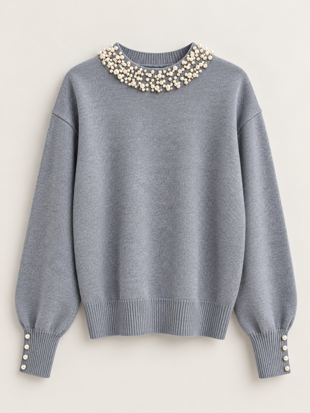 Pulover cu perle decorative
