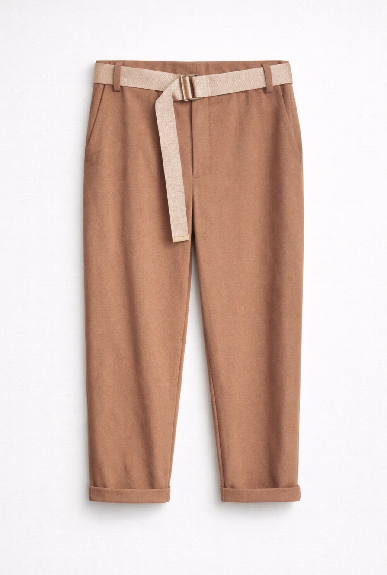 Pantaloni eleganți cu curea