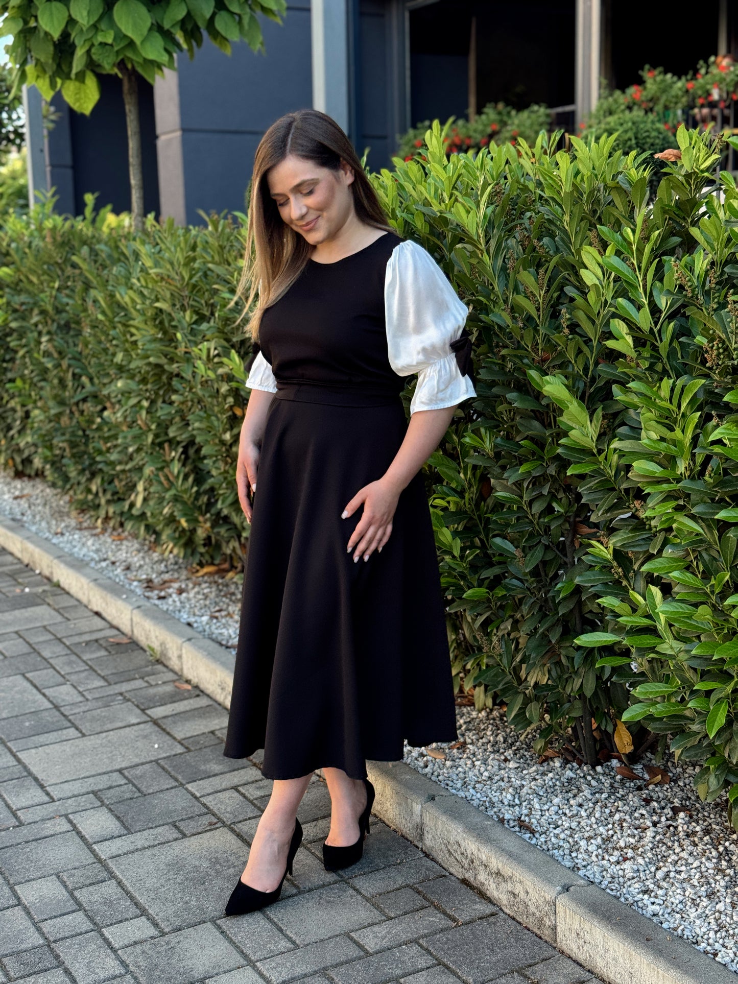 Rochie midi din stofă Barbie cu mâneci bufante