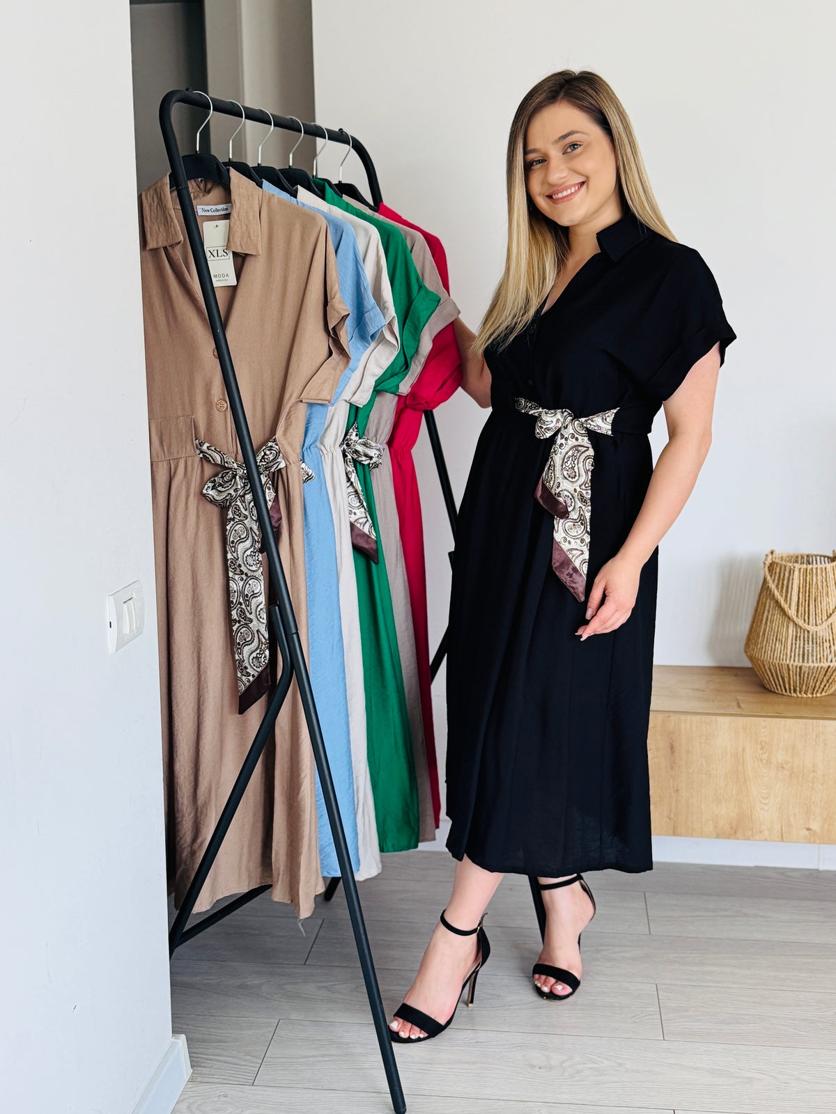 Rochie tip cămașă cu eșarfă în talie