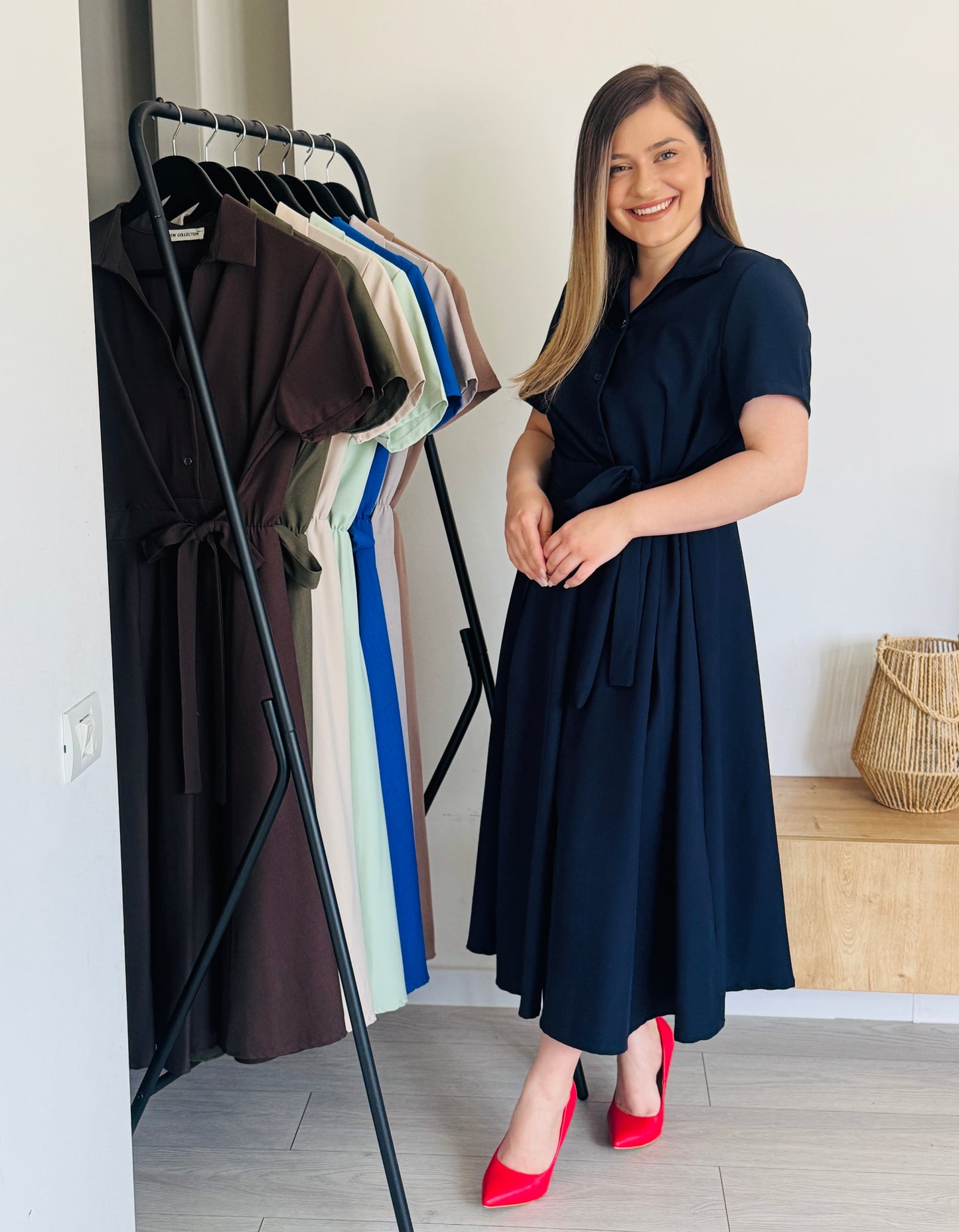 Rochie midi tip cămașă cu cordon în talie