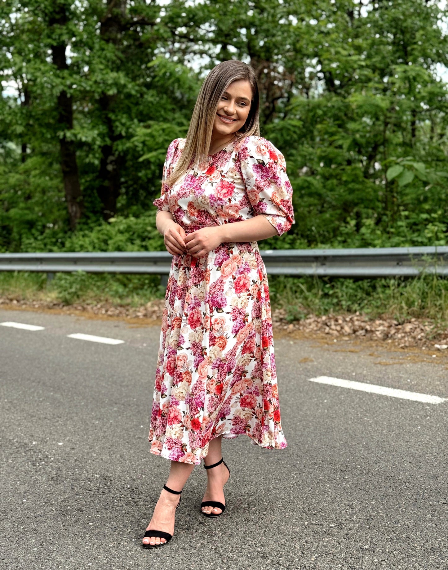 Rochie florală din vâscoză