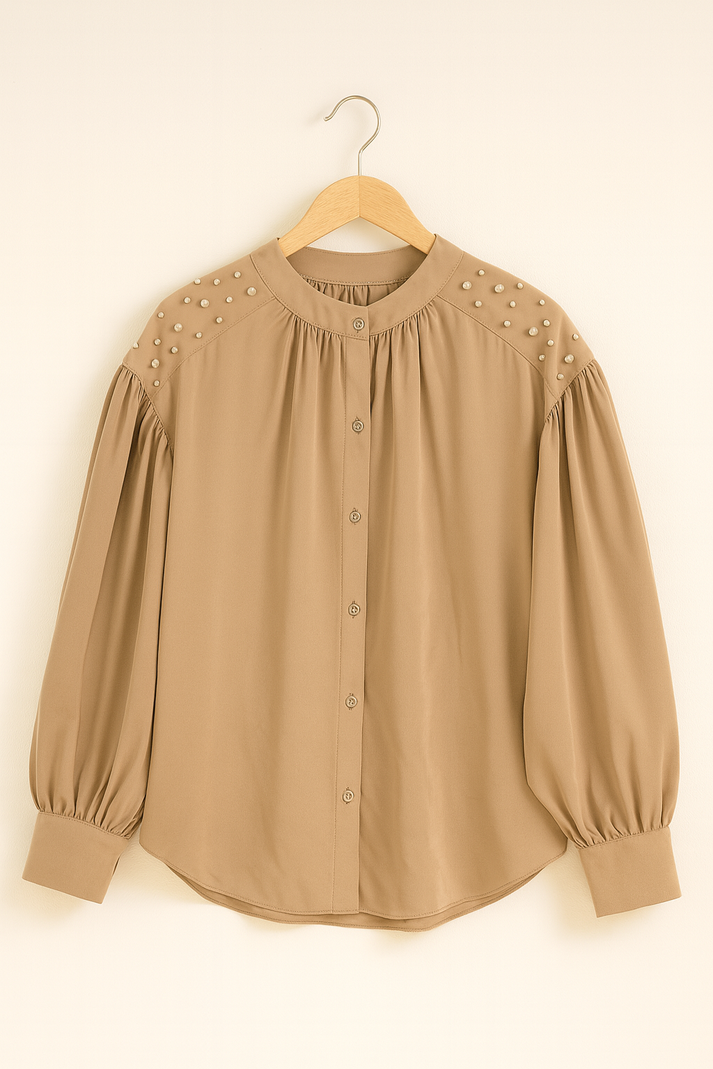 Bluză Elegantă cu Mâneci Bufante și Perle pe Umeri