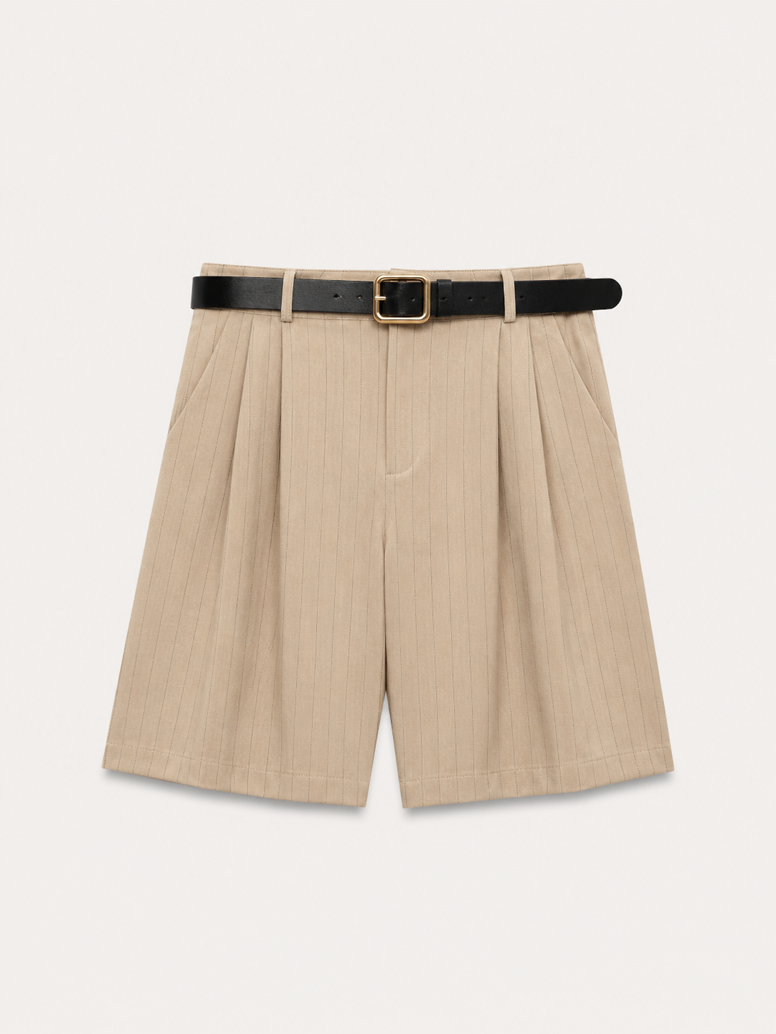 Pantaloni scurți eleganți cu curea