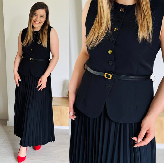 Compleu elegant din vestă și fustă plisată