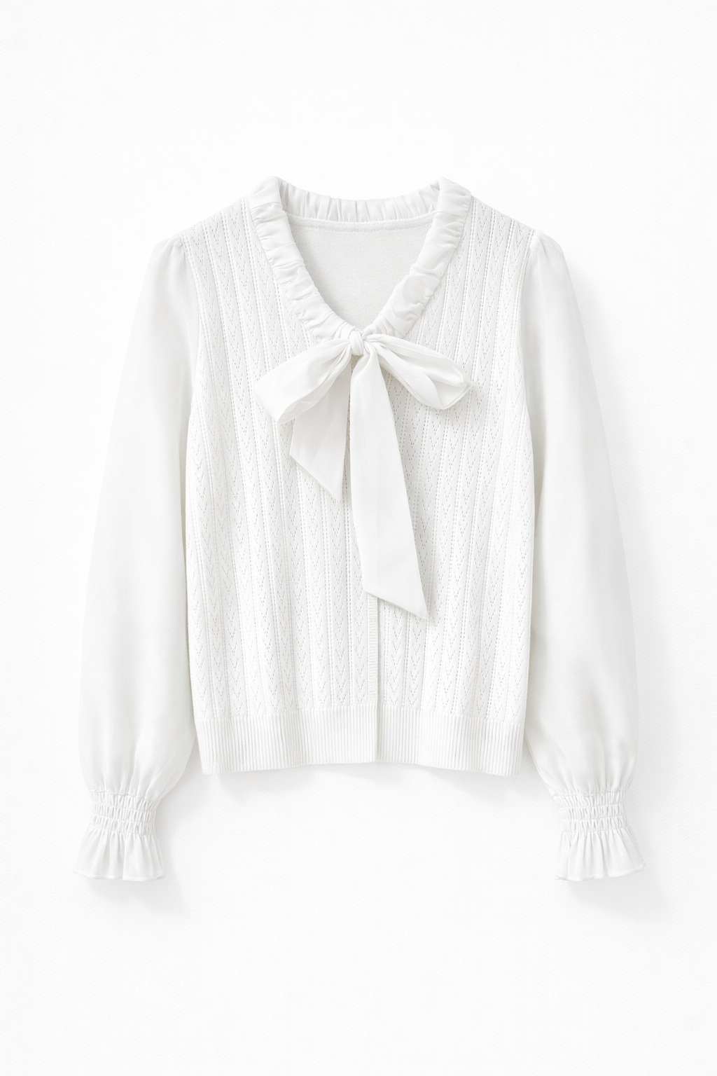 Bluză cu fundă decorativă – delicată și feminină