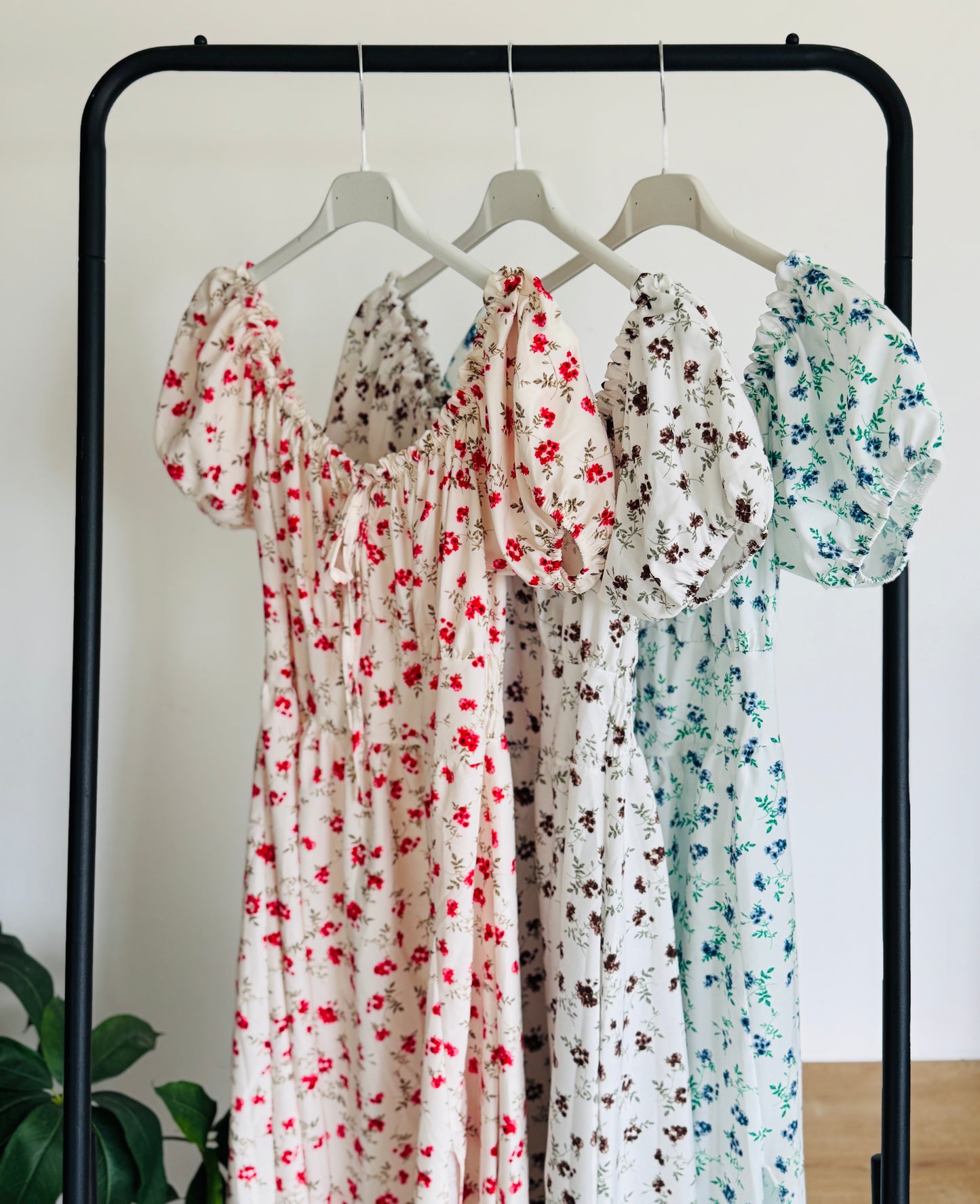 Rochie florală cu talie elastică
