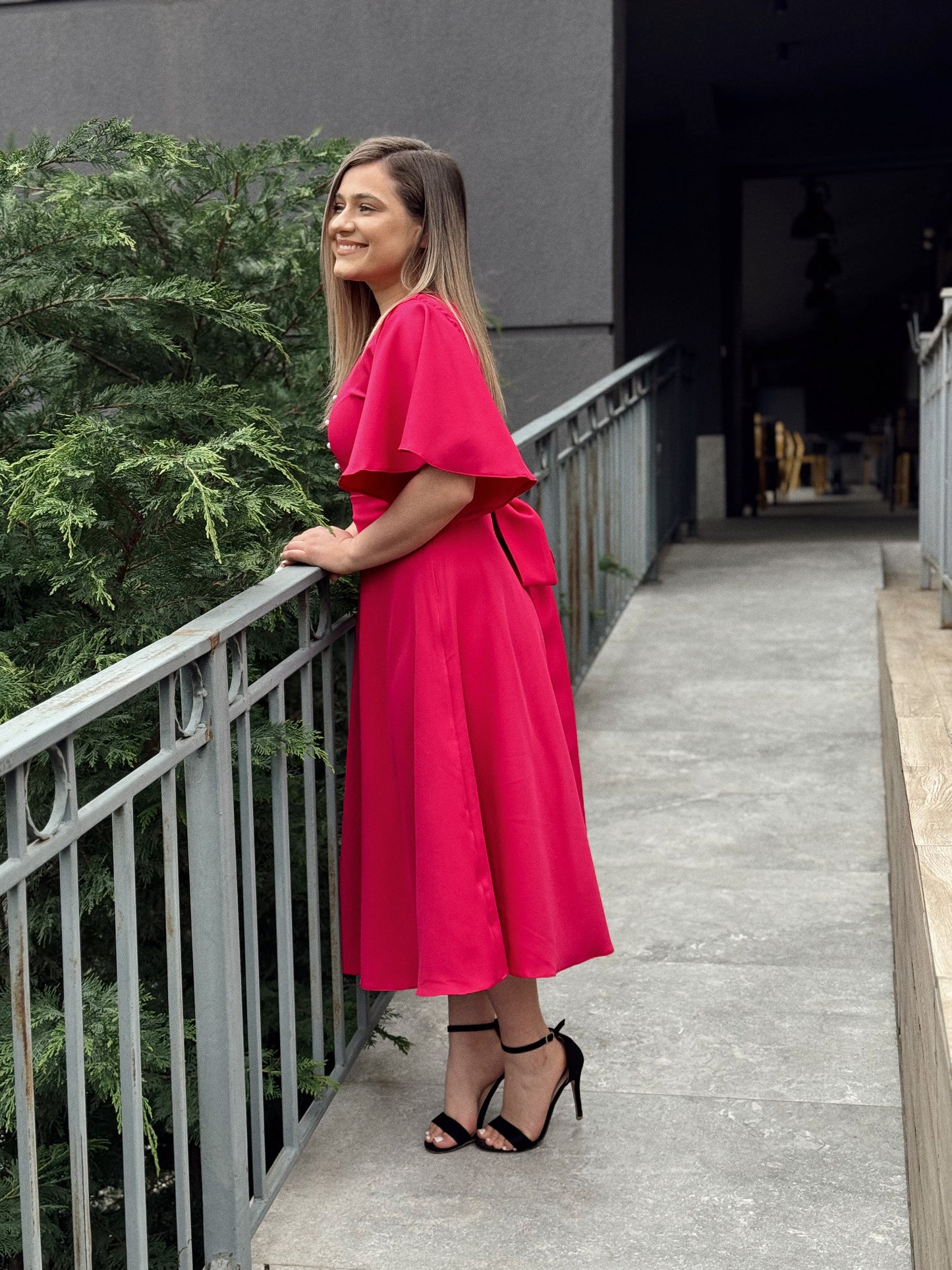 Rochie Elegantă din Stofă Barbie