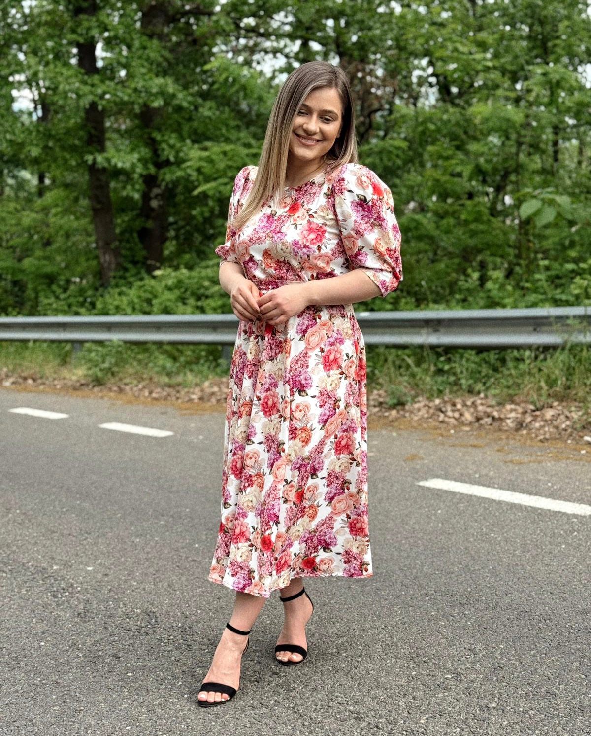 Rochie florală din vâscoză