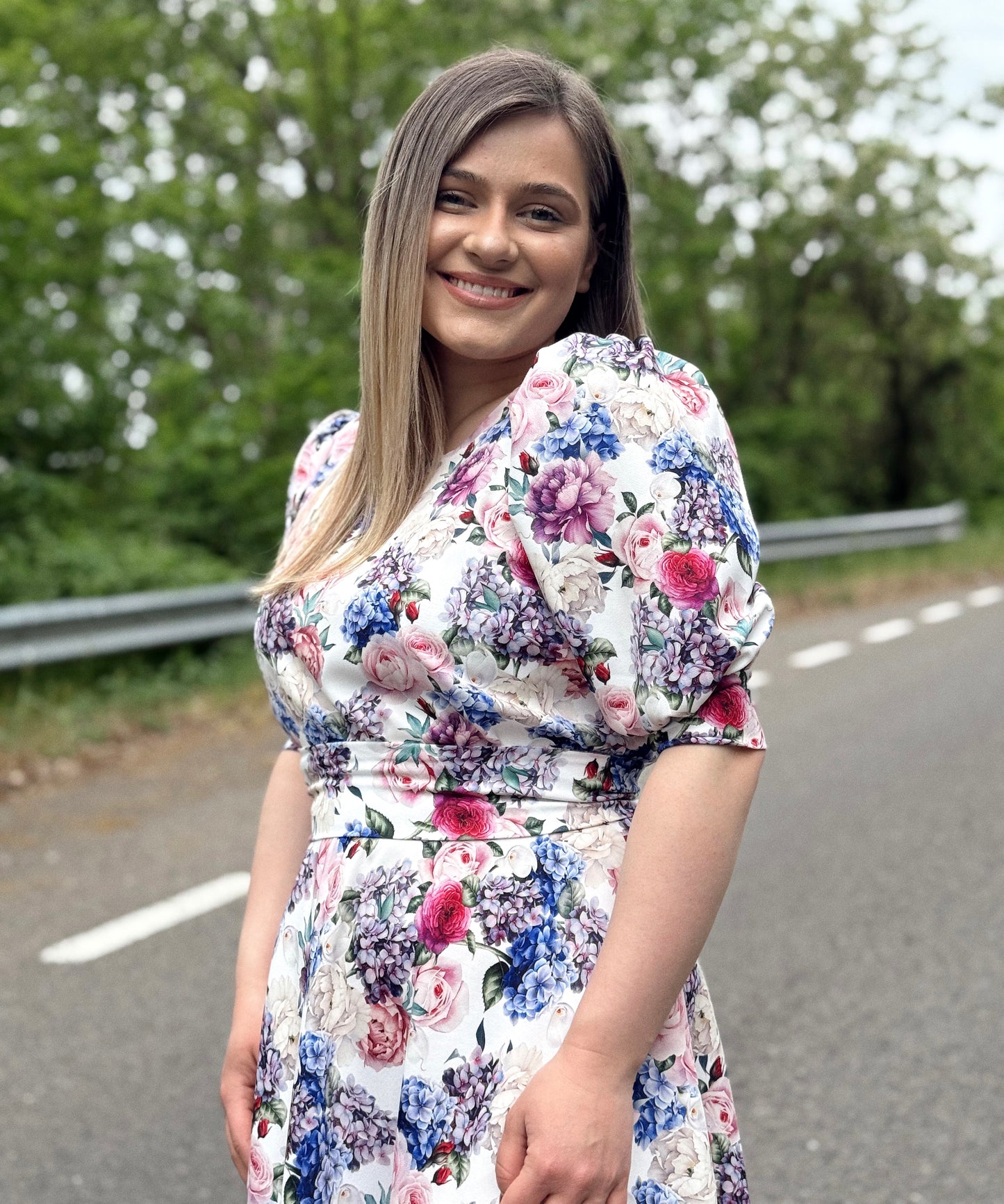 Rochie midi din vâscoză cu imprimeu floral