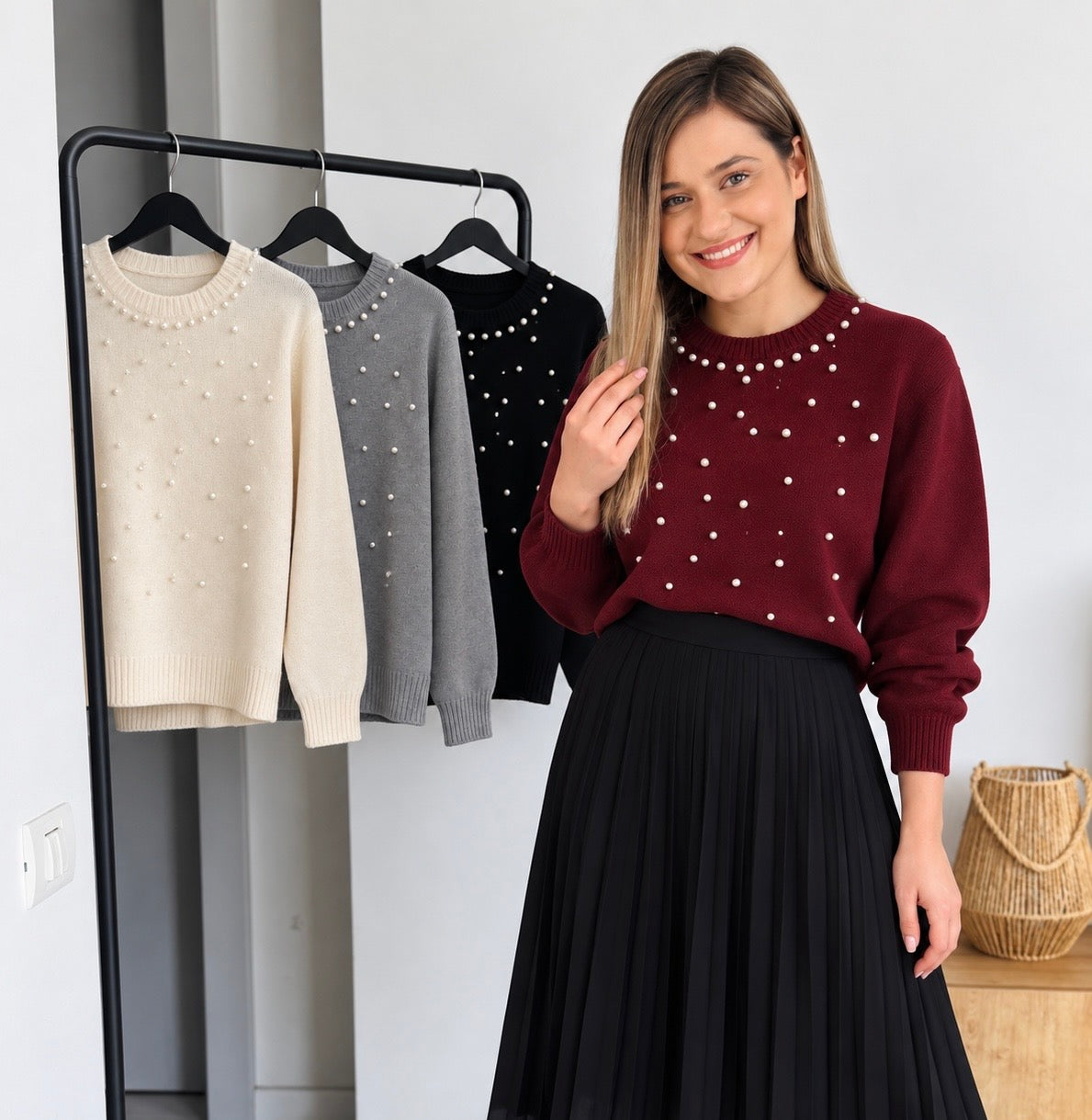 Pulover din tricot fin cu perle