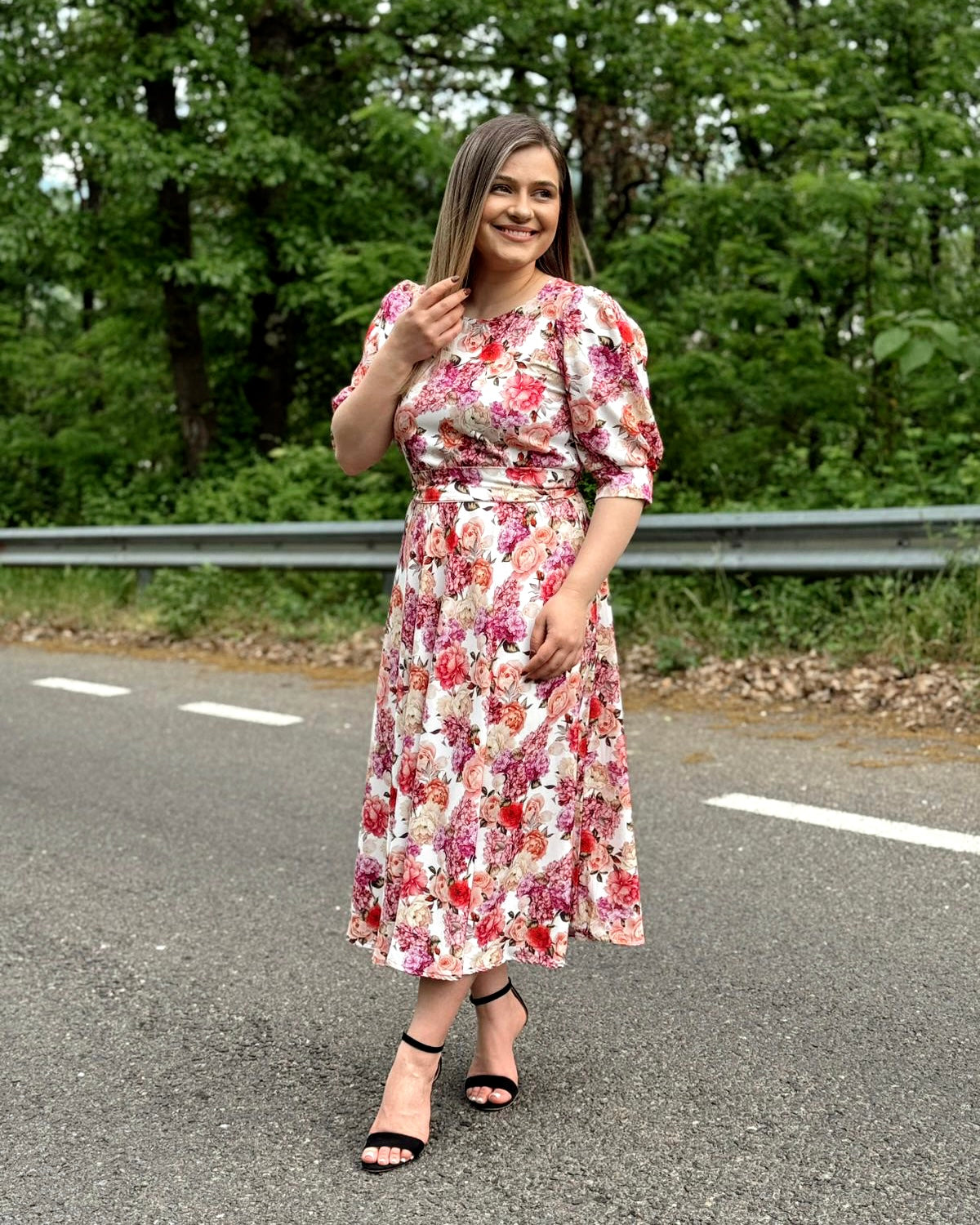 Rochie florală din vâscoză