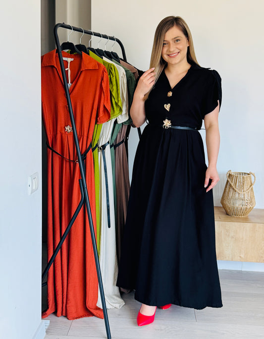 Rochie lungă elegantă cu nasturi decorativi și guler
