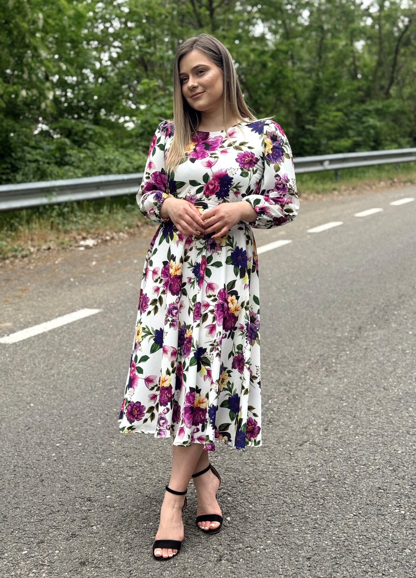 Rochie midi din vâscoză cu imprimeu floral