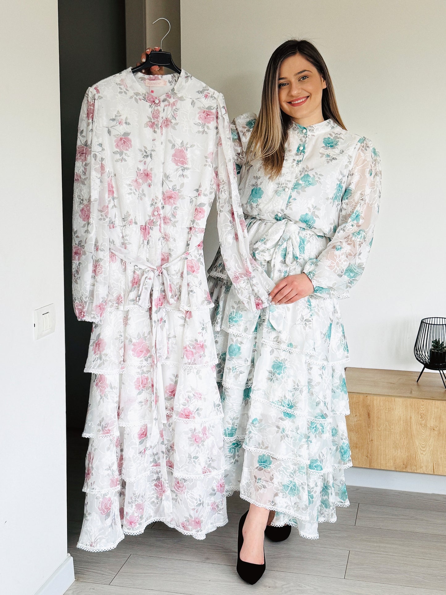 Rochie cu Imprimeu Floral 100% vâscoză