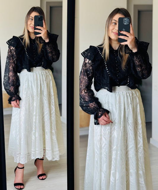 Fustă elegantă din dantelă