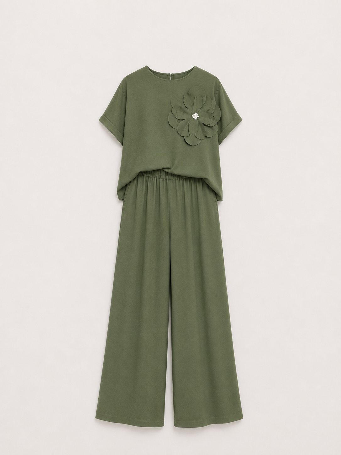 Compleu lejer cu pantaloni largi