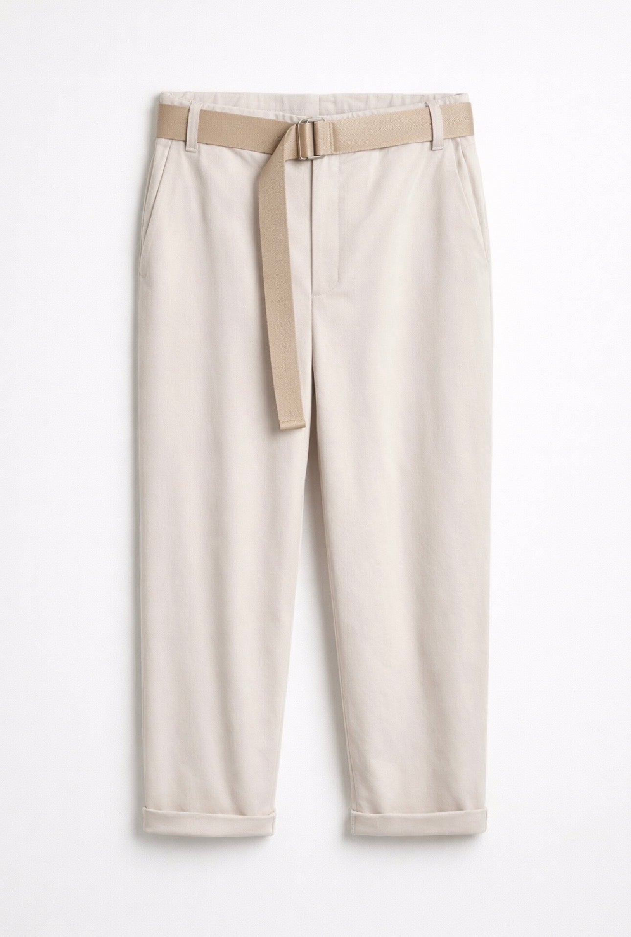 Pantaloni eleganți cu curea
