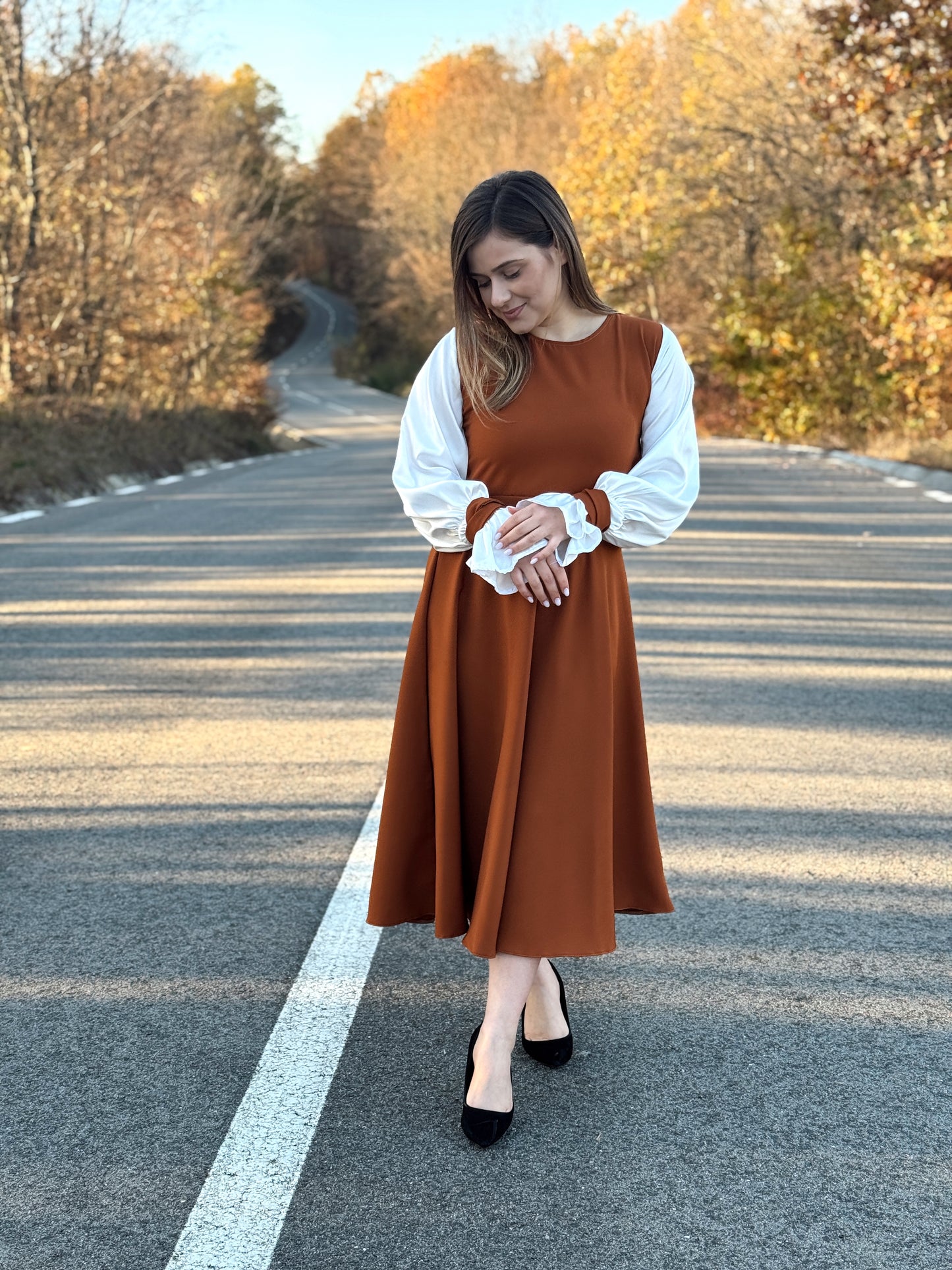 Rochie Midi din Stofă cu Mâneci din Satin