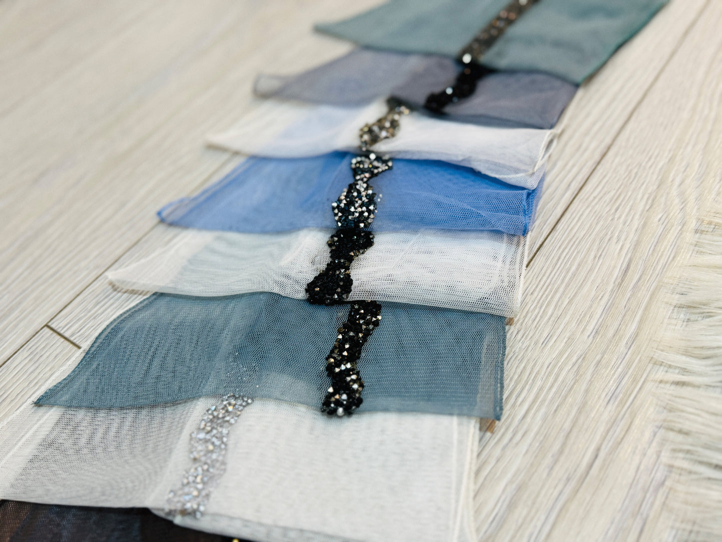 Baticuri din Tulle cu Accesoriu.