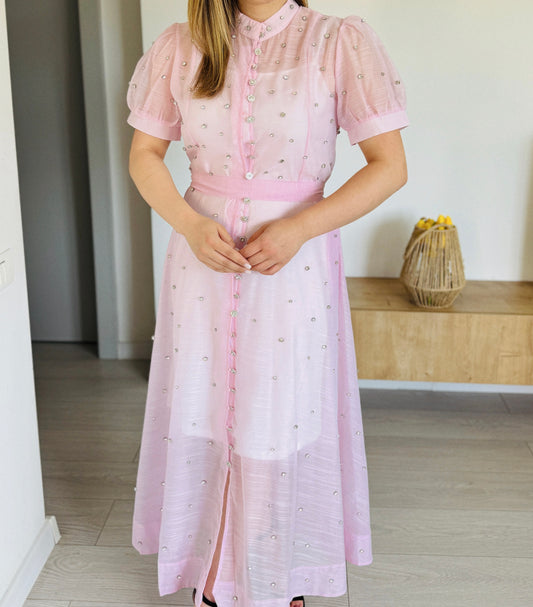 Rochie lungă roz cu aplicații strălucitoare din bumbac