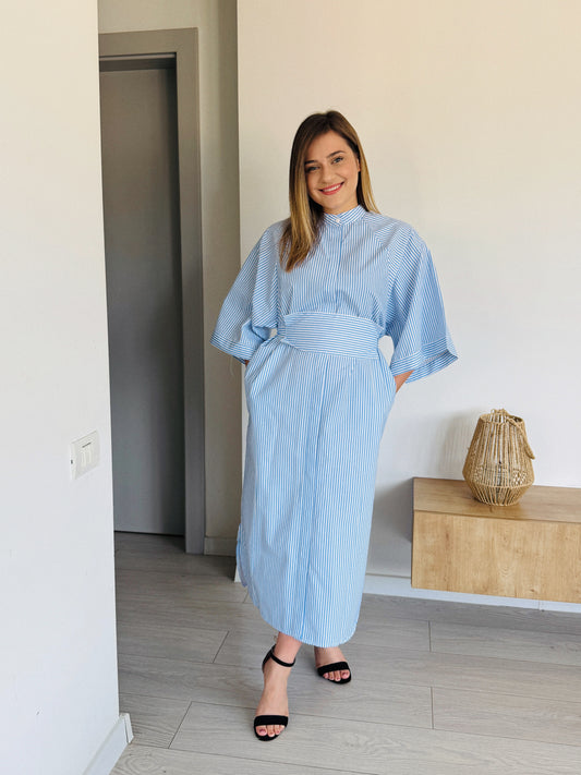 Rochie în dungi cu cordon lat