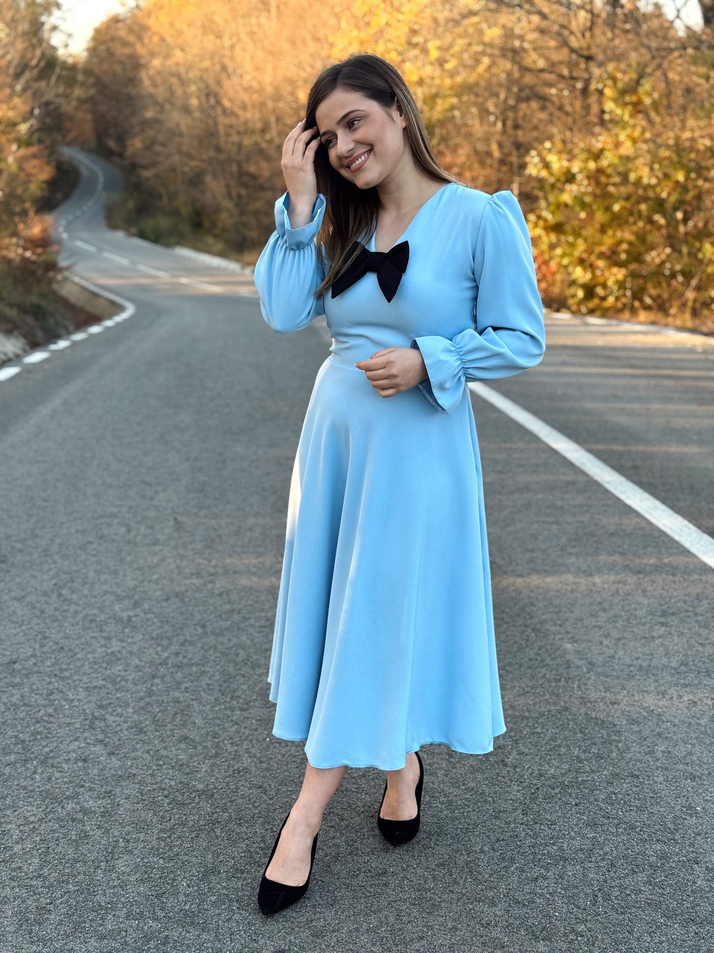 Rochie Midi din Stofă Barbi cu Fundă Decorativă