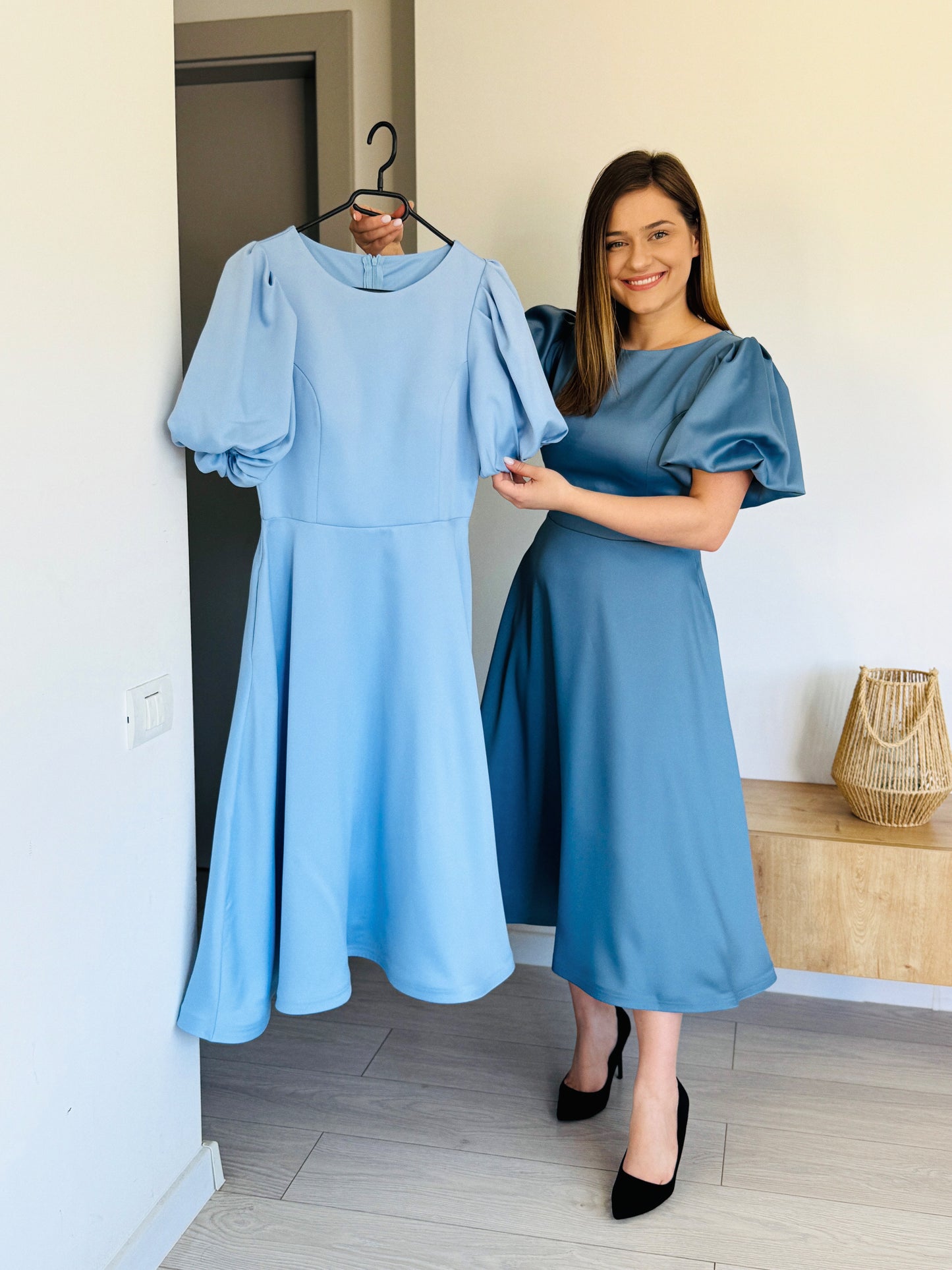 Rochie elegantă cu mâneci bufante