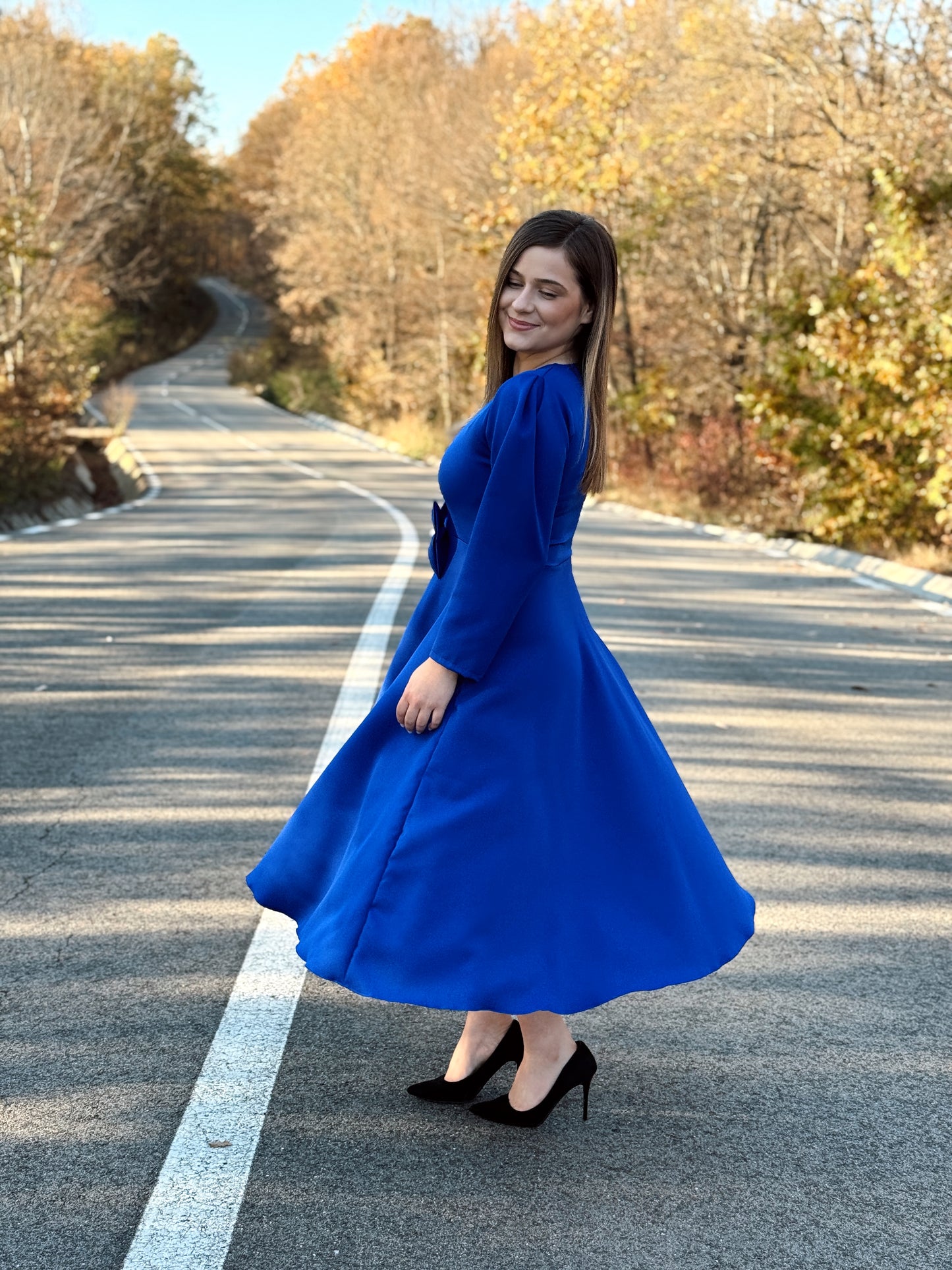 Rochie Midi din Stofă Barbi cu Detaliu Fundă și Perlă