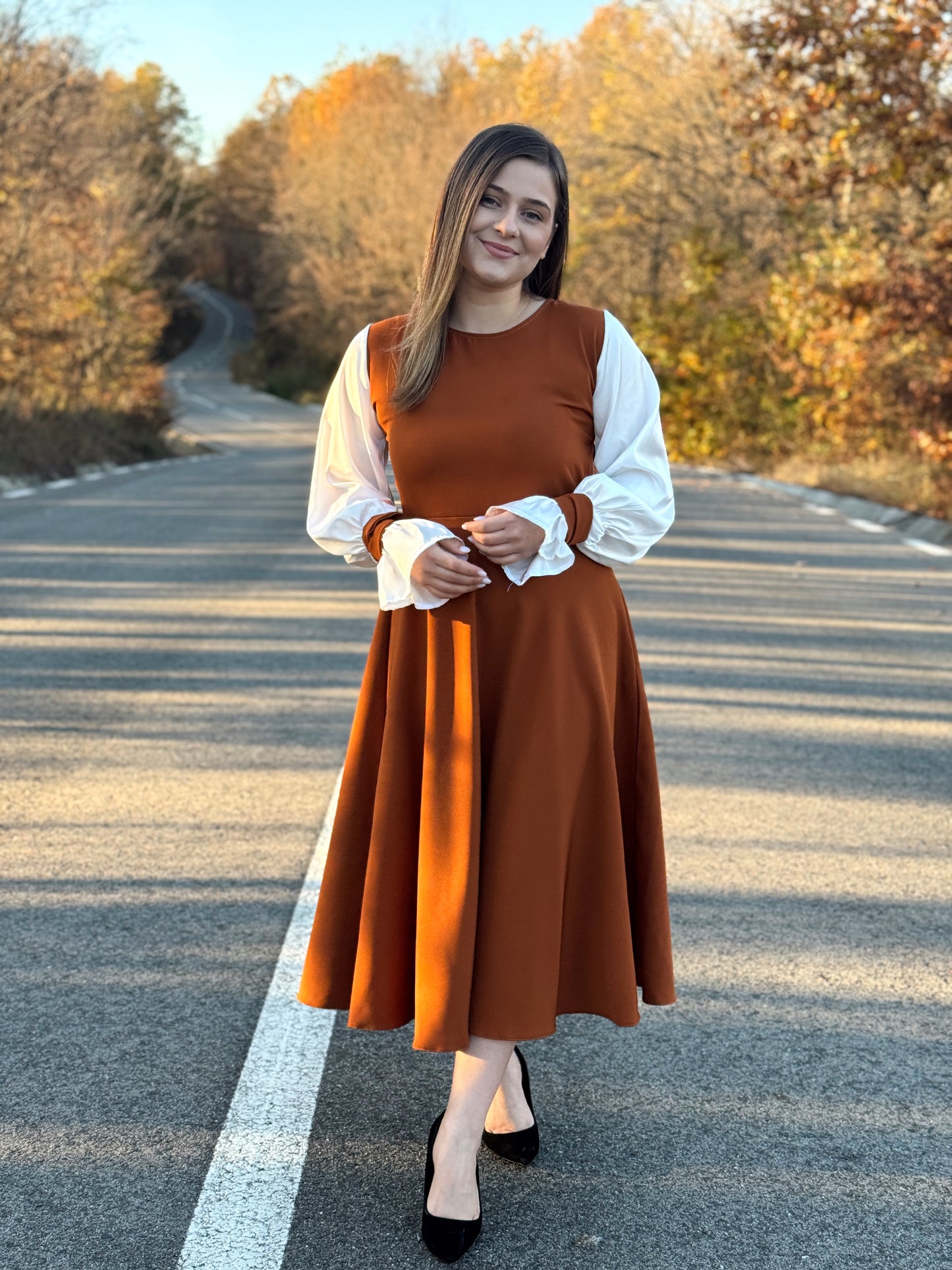 Rochie Midi din Stofă cu Mâneci din Satin