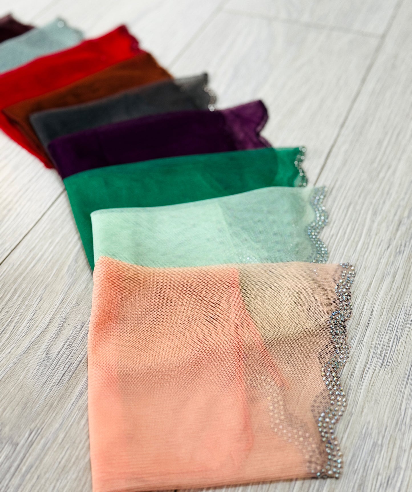 Batic din Tulle cu Pietricele